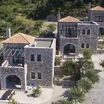 Salakos Villas *