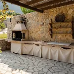 Villa Salakos Villas *