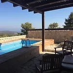 Salakos Villas *