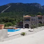Salakos Villas