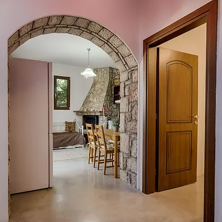 Salakos Villas וילה