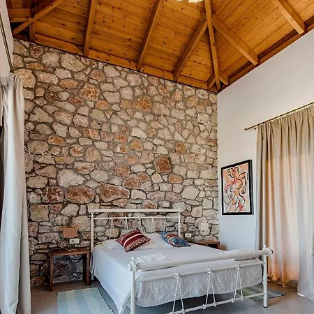 Villa Salakos Villas