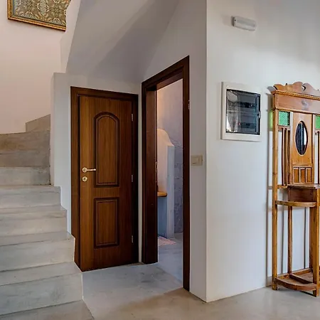 Salakos Villas Villa