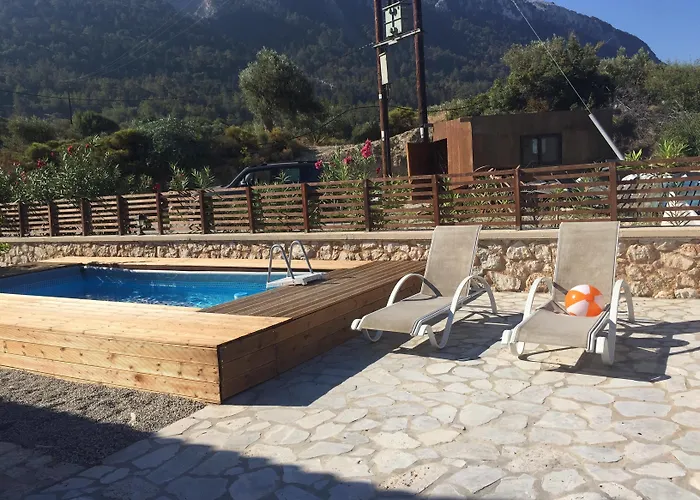 فيلة Salakos Villas *