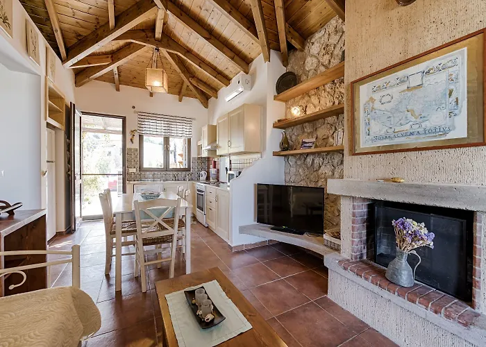 فيلة Salakos Villas *