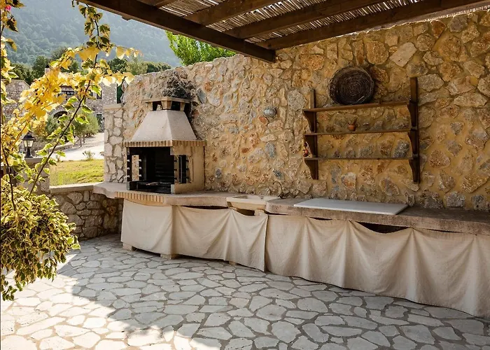 فيلة Salakos Villas *