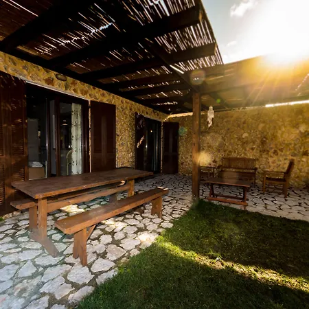 فيلة Salakos Villas