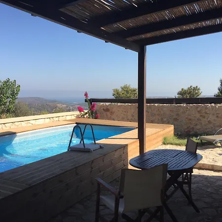 فيلة Salakos Villas