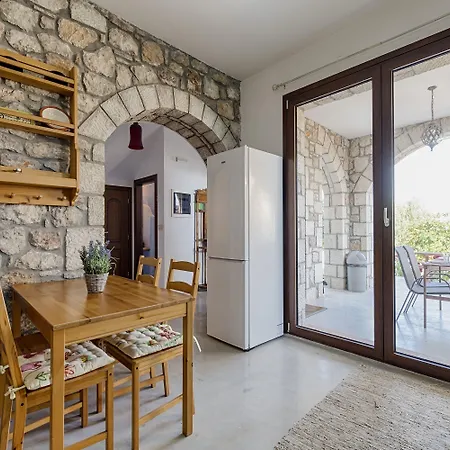 Salakos Villas سالاكوس